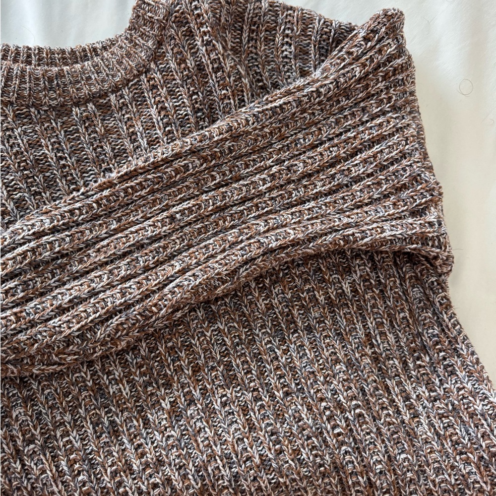 Universal Thread Brown Ribbed Sweater - image 4